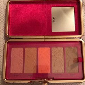 Tarte Blush palette + clutch